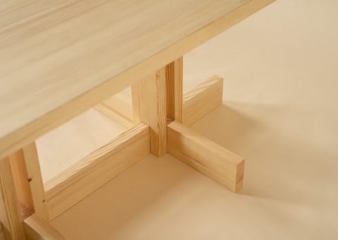 Dining table detail.